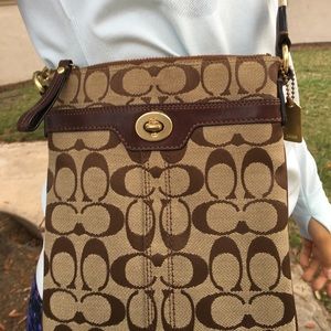 Crossbody Coach Purse